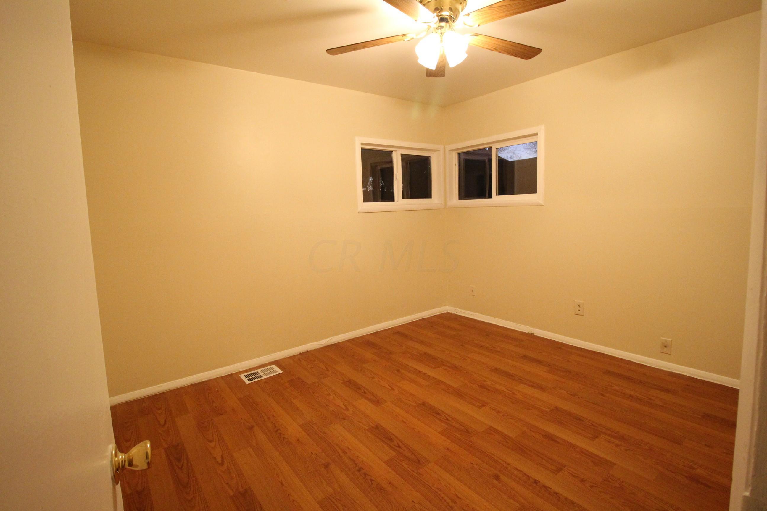 877 Derrer Road Columbus, OH 43204 - Photo 11 of 22