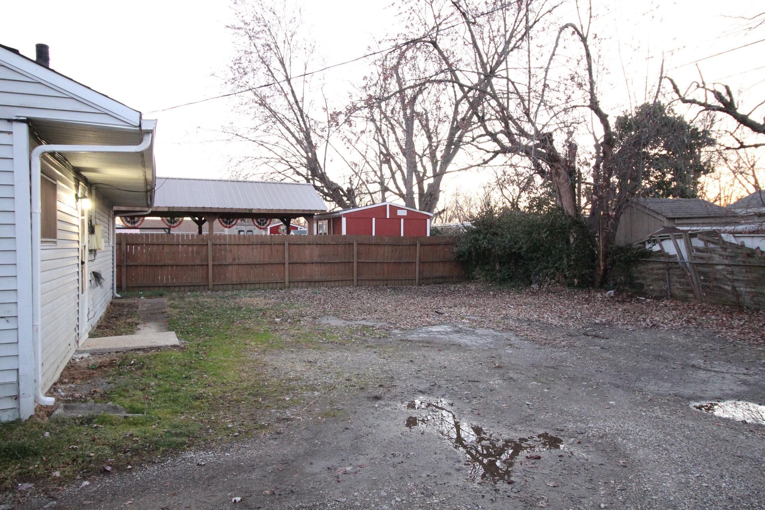 877 Derrer Road Columbus, OH 43204 - Photo 4 of 22