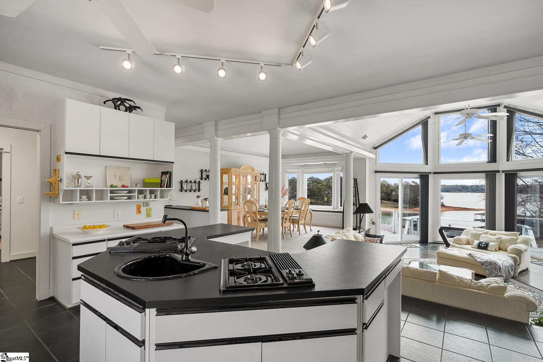 243 Dockside Way Anderson, SC 29625 - Photo 12 of 47