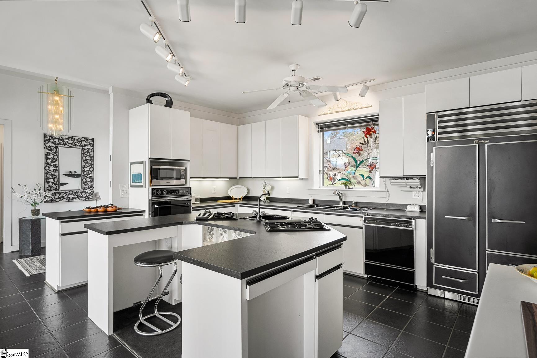 243 Dockside Way Anderson, SC 29625 - Photo 13 of 47