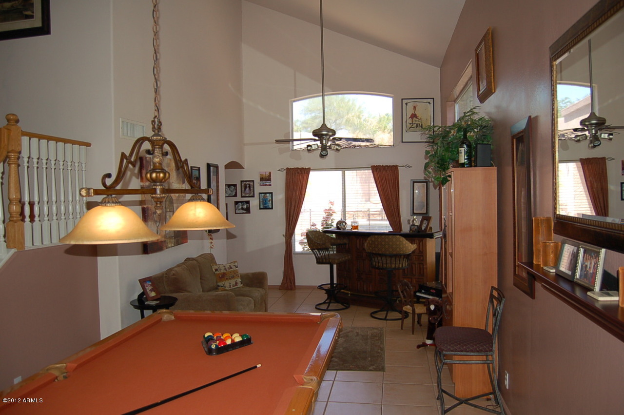 1242 East Presidio Road Phoenix, AZ 85022 - Photo 5 of 30 .