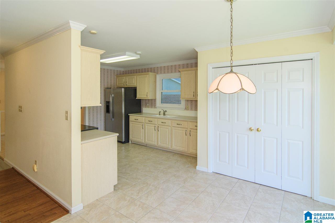4329 Heritage View Road Birmingham, AL 35242 - Photo 18 of 41