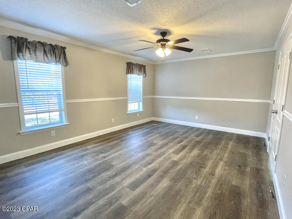 1095 Cutchens Road Southport, FL 32409 - Photo 17 of 33