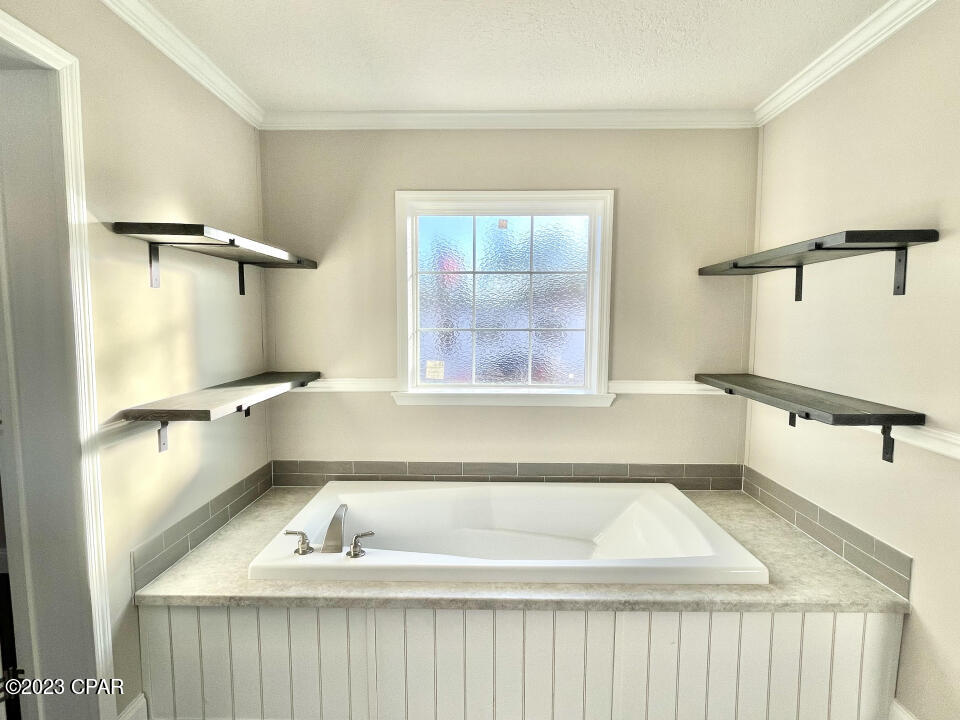 1095 Cutchens Road Southport, FL 32409 - Photo 22 of 33