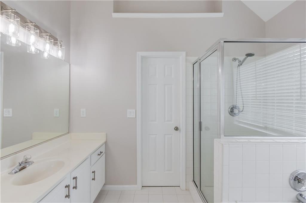 3895 Kingsbrook Boulevard Decatur, GA 30034 - Photo 16 of 28