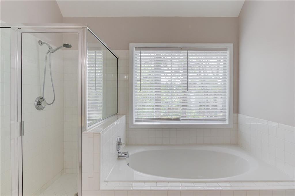 3895 Kingsbrook Boulevard Decatur, GA 30034 - Photo 17 of 28