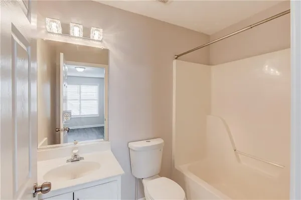 $2,500 | 3895 Kingsbrook Boulevard, Decatur, GA 30034