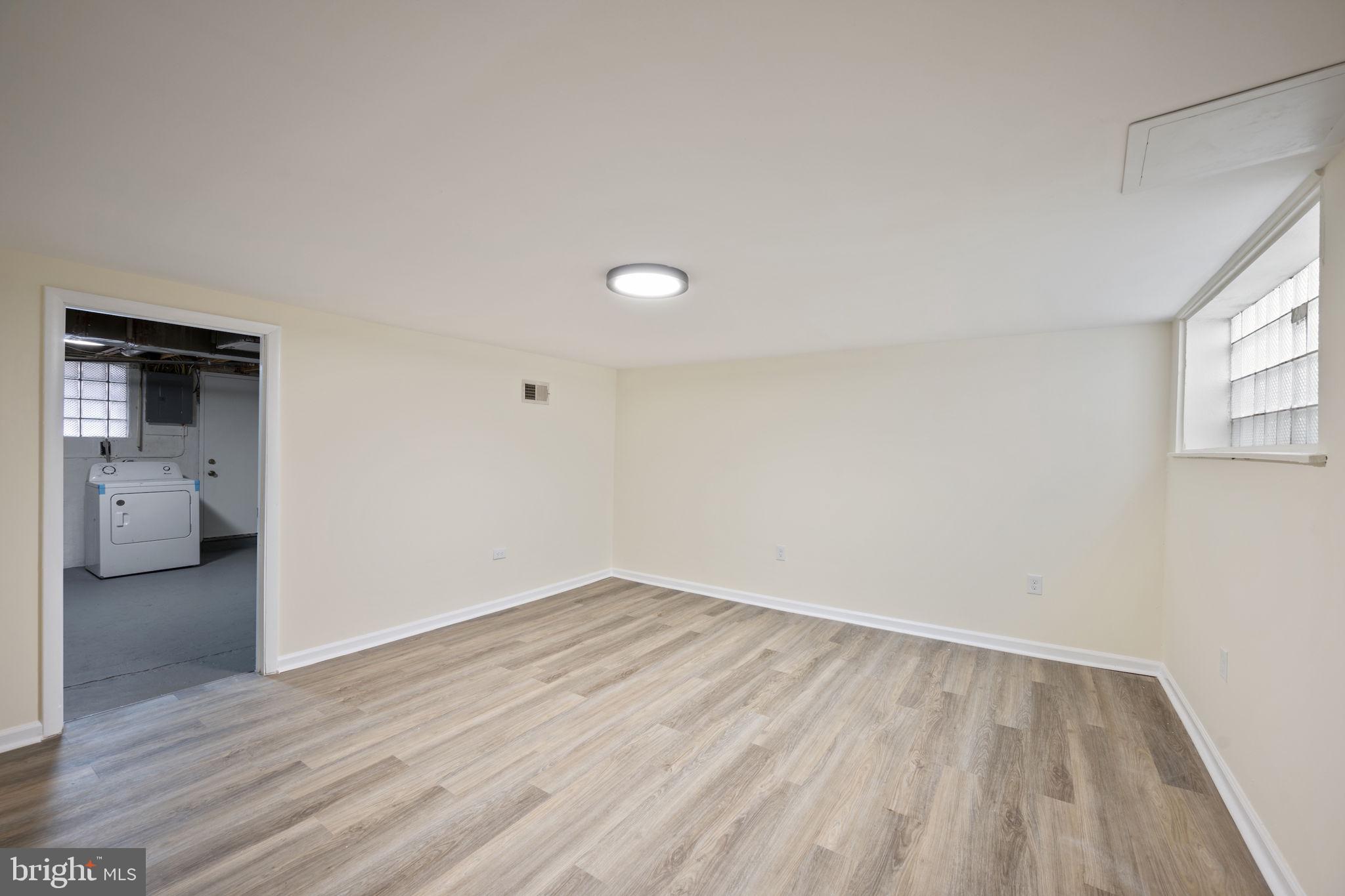 1632 Northwick Road Baltimore, MD 21218 - Photo 15 of 39