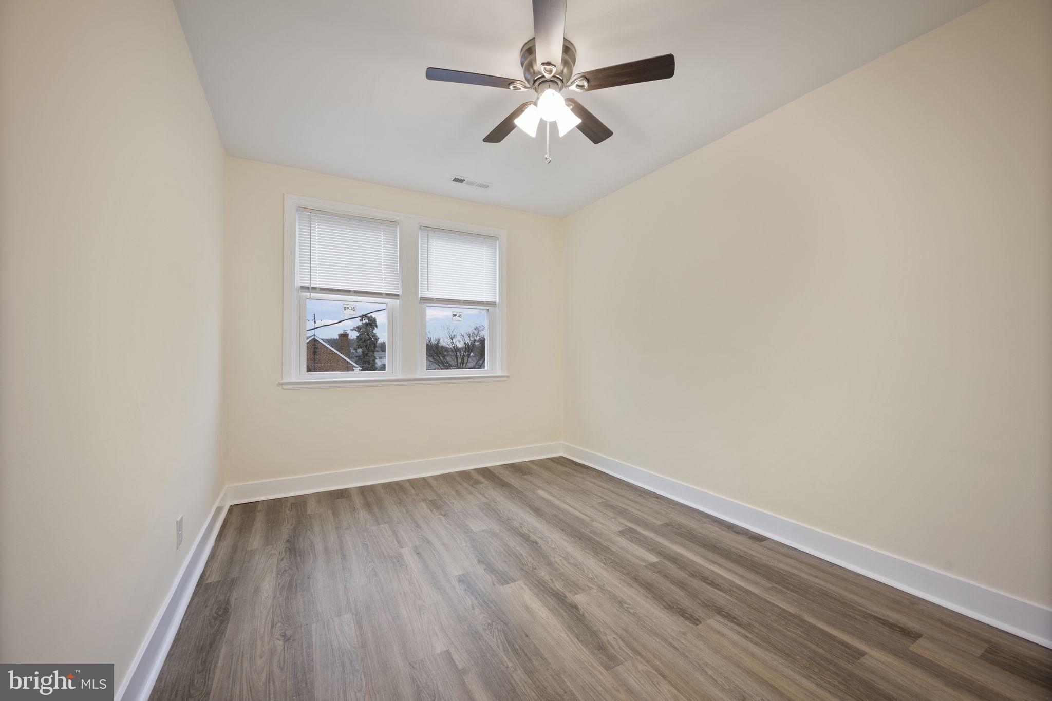 1632 Northwick Road Baltimore, MD 21218 - Photo 28 of 39