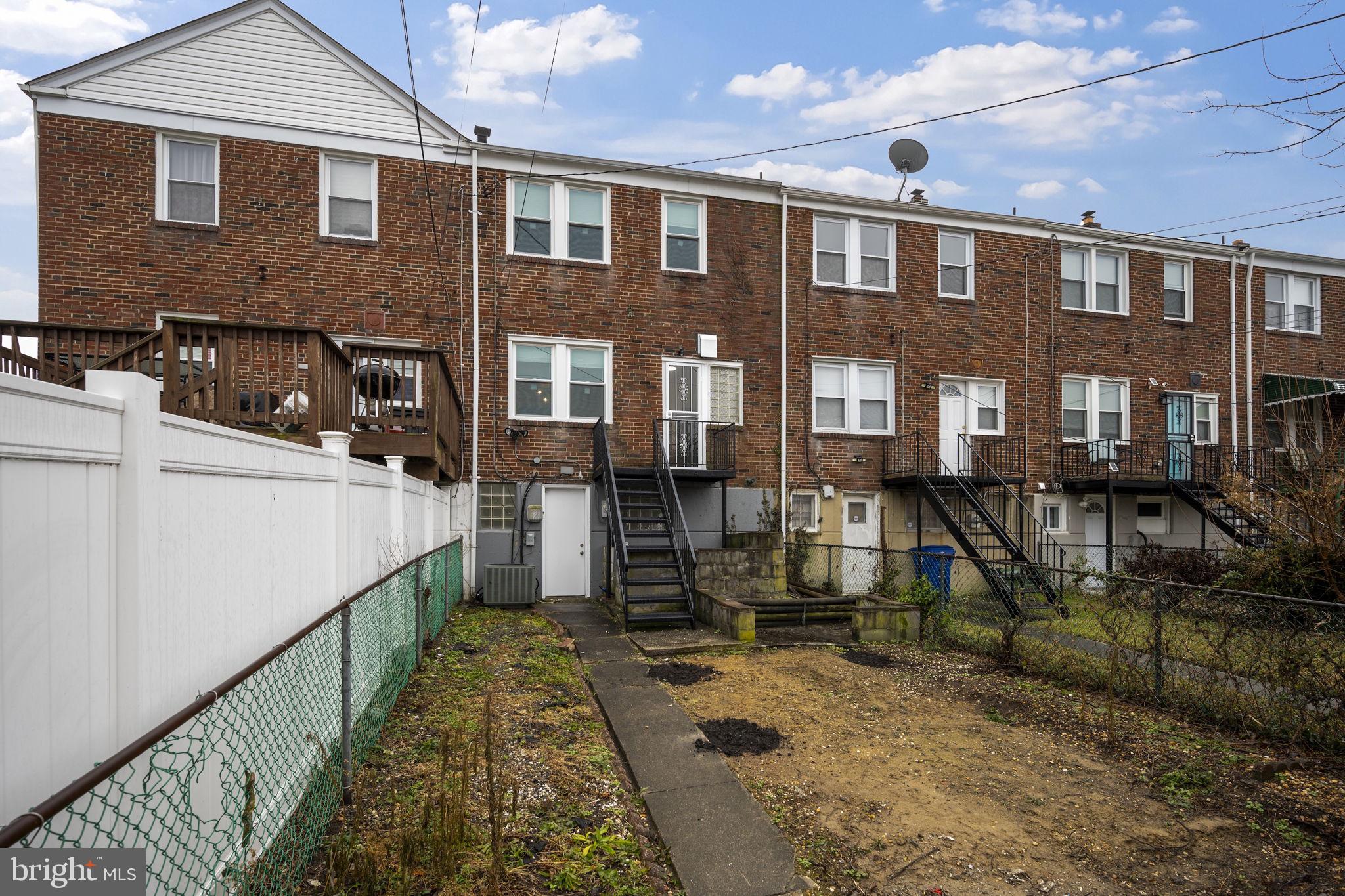 1632 Northwick Road Baltimore, MD 21218 - Photo 36 of 39