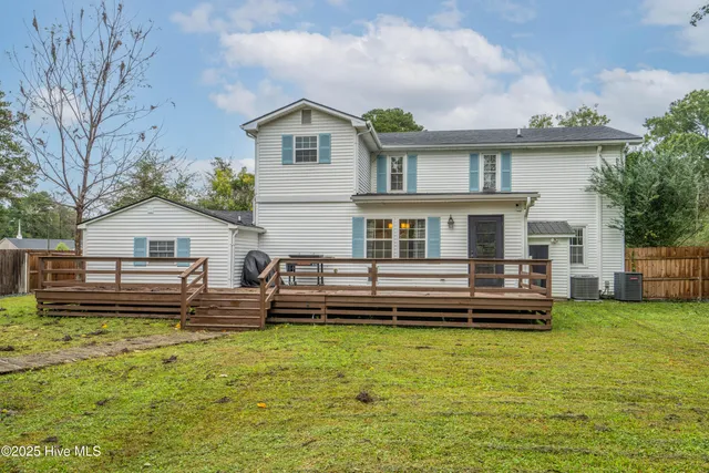 $413,000 | 149 Huffmantown Road, Richlands, NC 28574