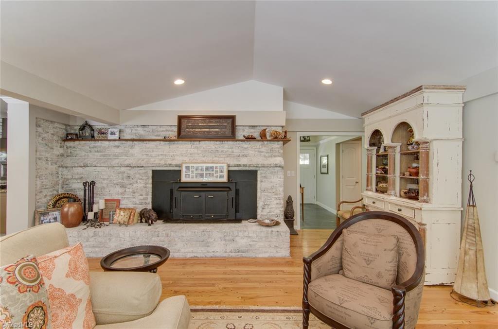 205 Shadow Valley Road High Point, NC 27262 - Photo 14 of 30 Gallery Image 14
