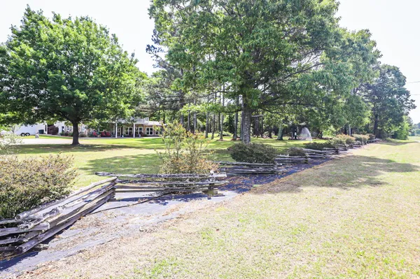 $560,000 | 9466 Clarks Mill Road, Avera, GA 30803