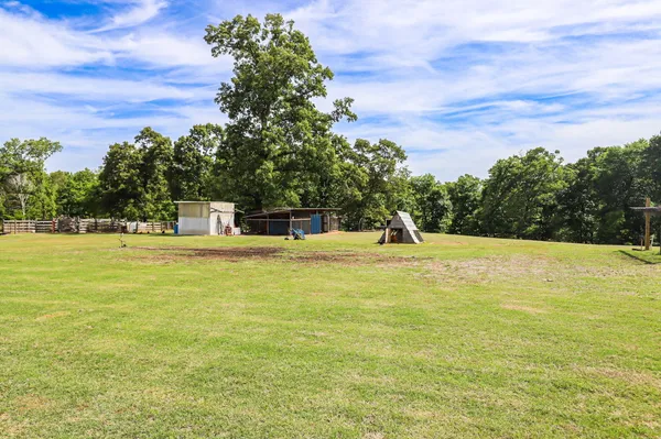 $560,000 | 9466 Clarks Mill Road, Avera, GA 30803