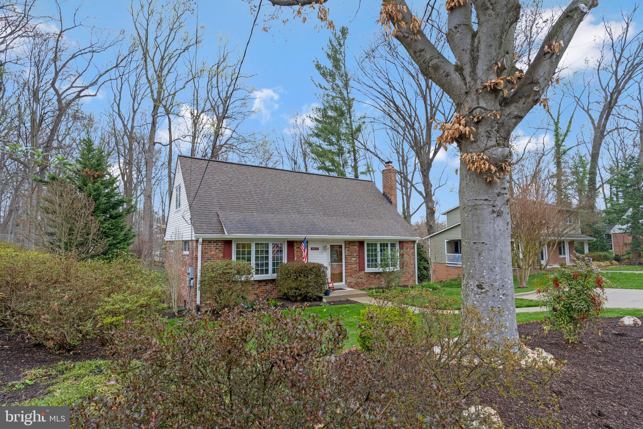 8437 Thames Street Springfield, VA 22151 - Photo 1 of 42 Gallery Image 1