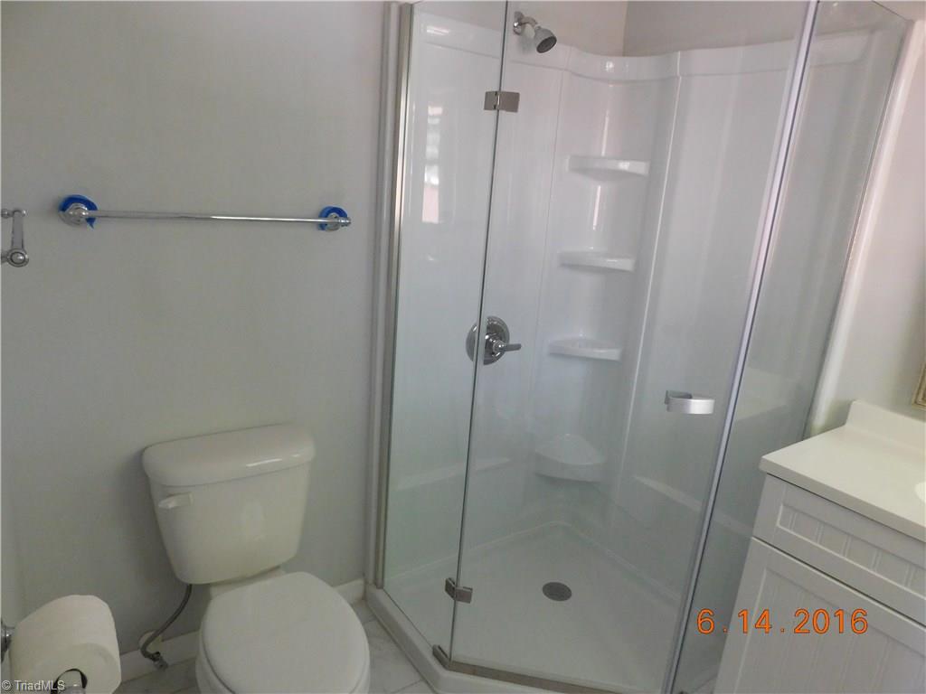 1621 Bolingbroke Road High Point, NC 27265 - Photo 11 of 21 Gallery Image 11
