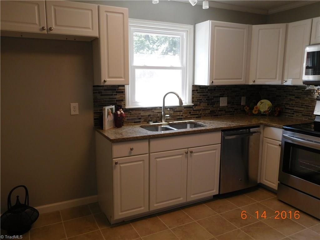 1621 Bolingbroke Road High Point, NC 27265 - Photo 13 of 21 Gallery Image 13