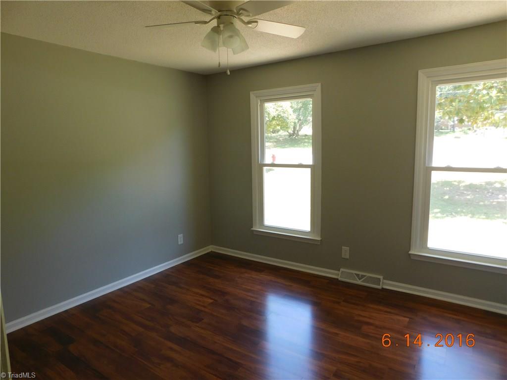 1621 Bolingbroke Road High Point, NC 27265 - Photo 6 of 21 Gallery Image 6