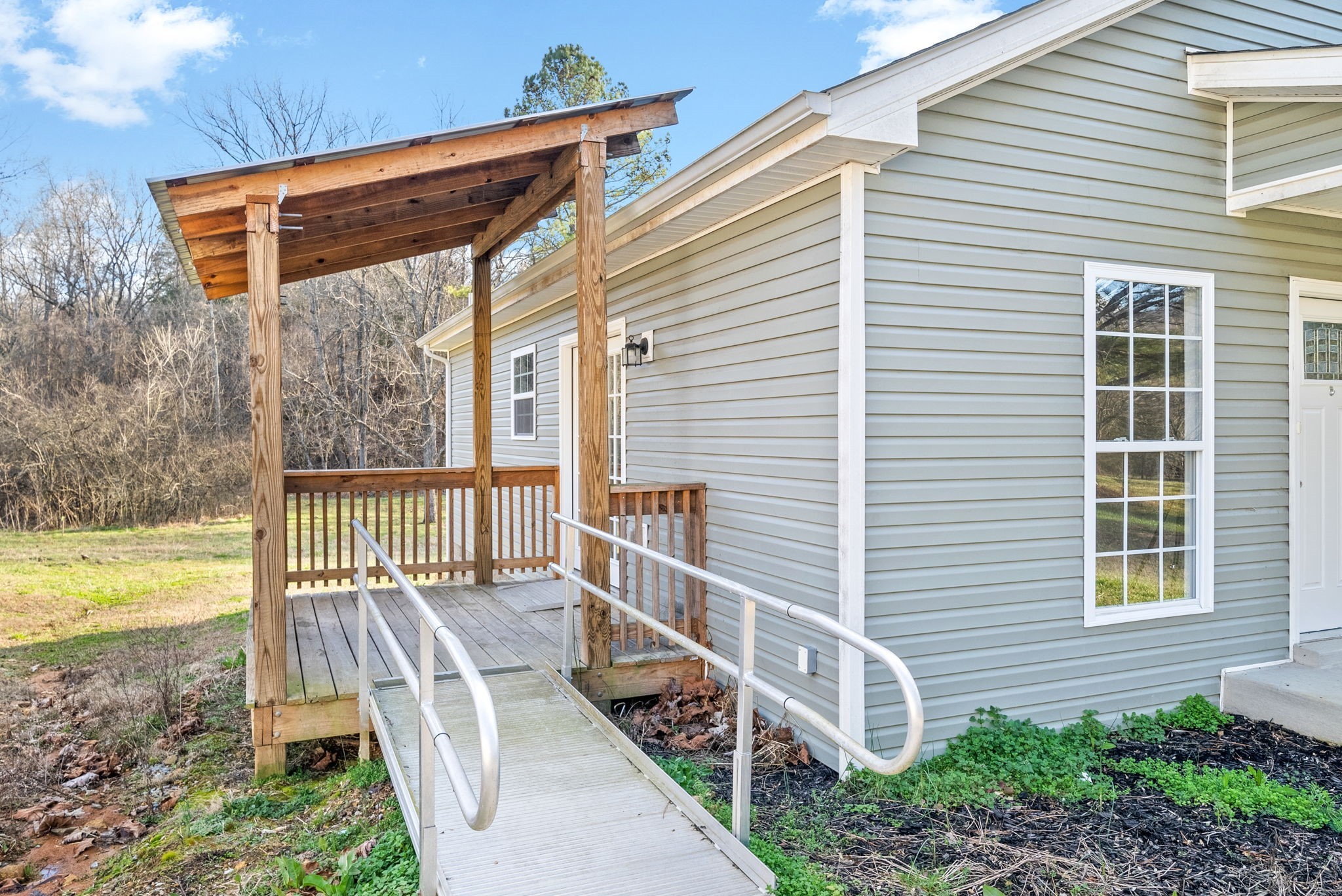 3857 Budds Creek Road Cunningham, TN 37052 - Photo 22 of 28