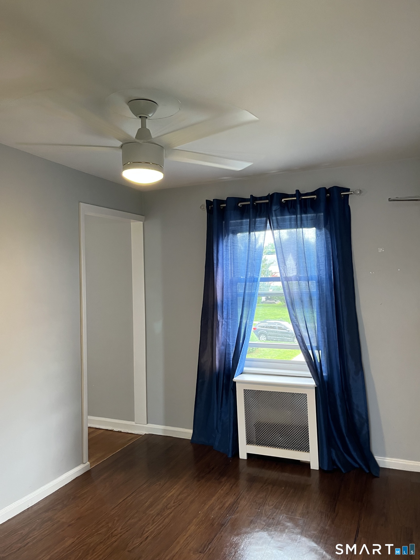 34 Standish Road, Unit 4 Stamford, CT 06902 - Photo 7 of 17 Gallery Image 7