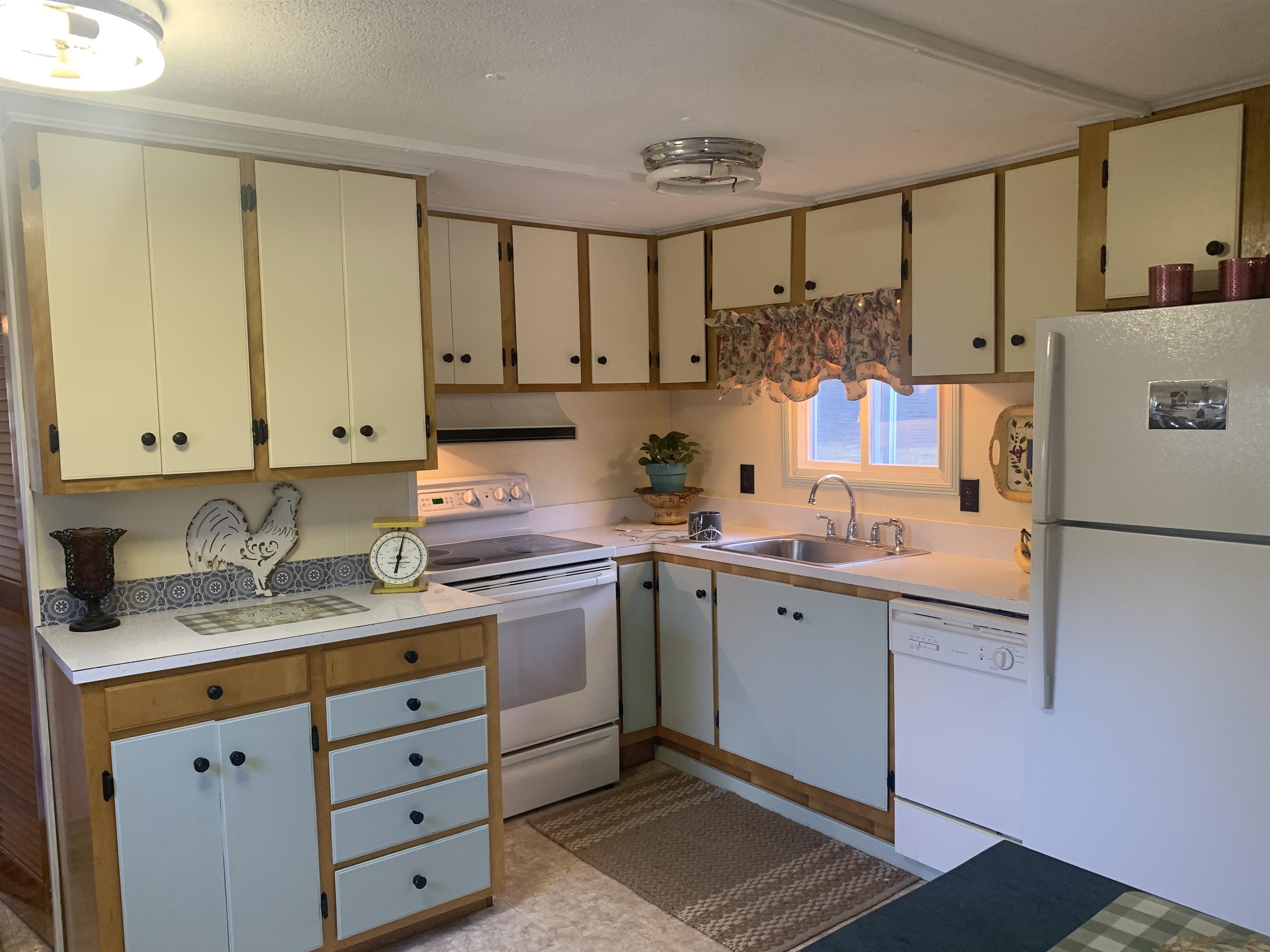 16 E Road North Berwick, ME 03906 - Photo 17 of 34