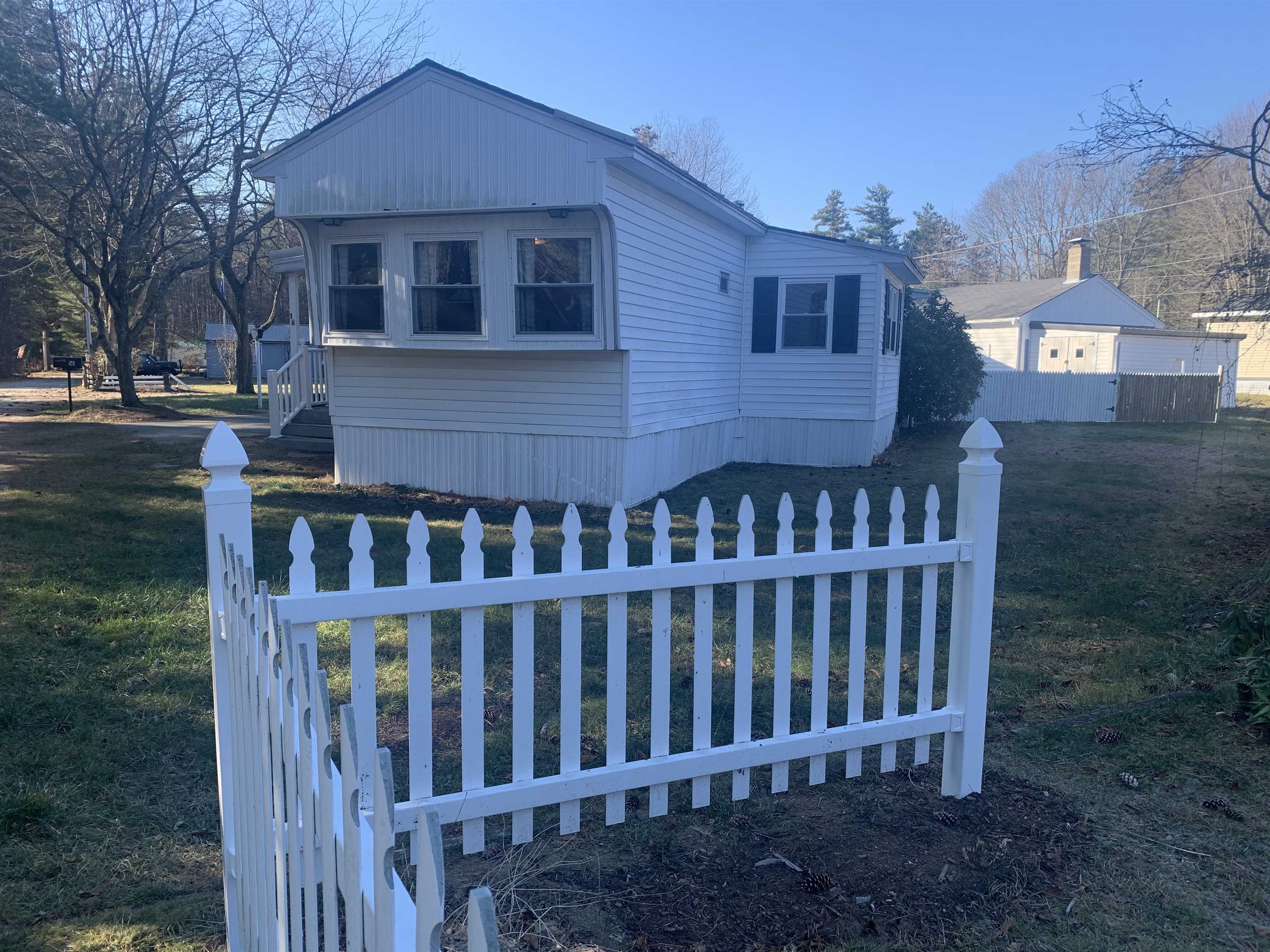 16 E Road North Berwick, ME 03906 - Photo 2 of 34