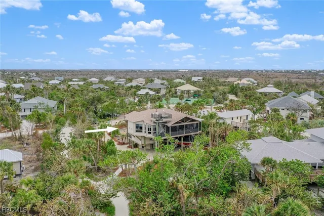 $1,395,000 | 4353 Gulf Pines Drive, Sanibel, FL 33957