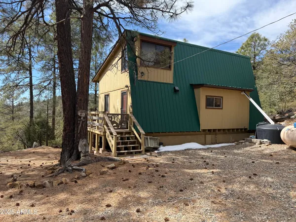 $289,000 | 22761 South Eagle Mine Road, Crown King, AZ 86343