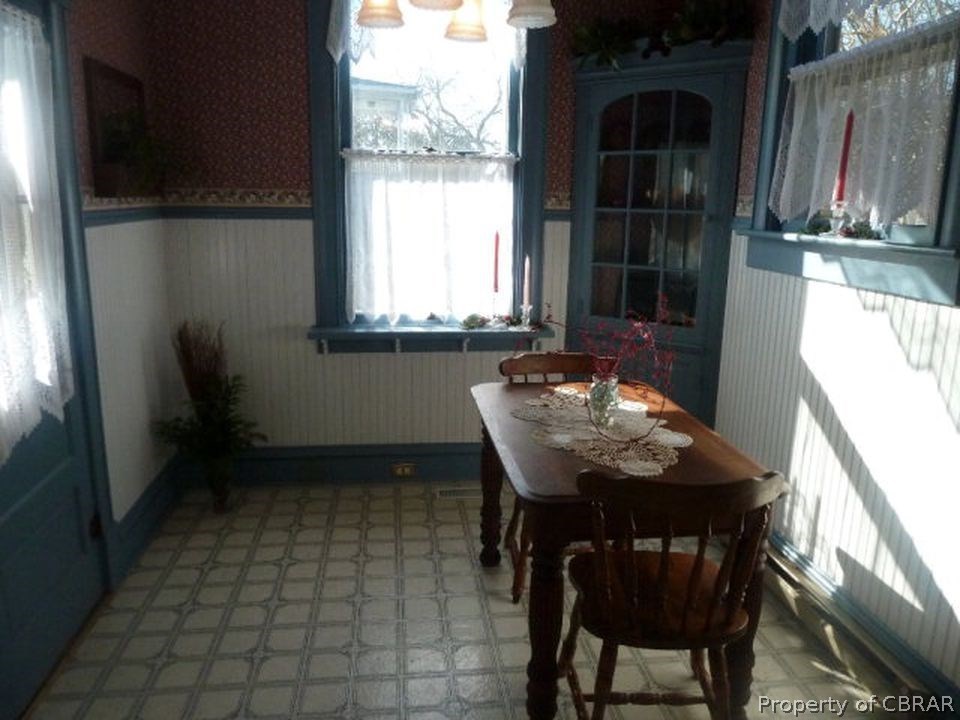 328 Main Street Reedville, VA 22539 - Photo 7 of 20