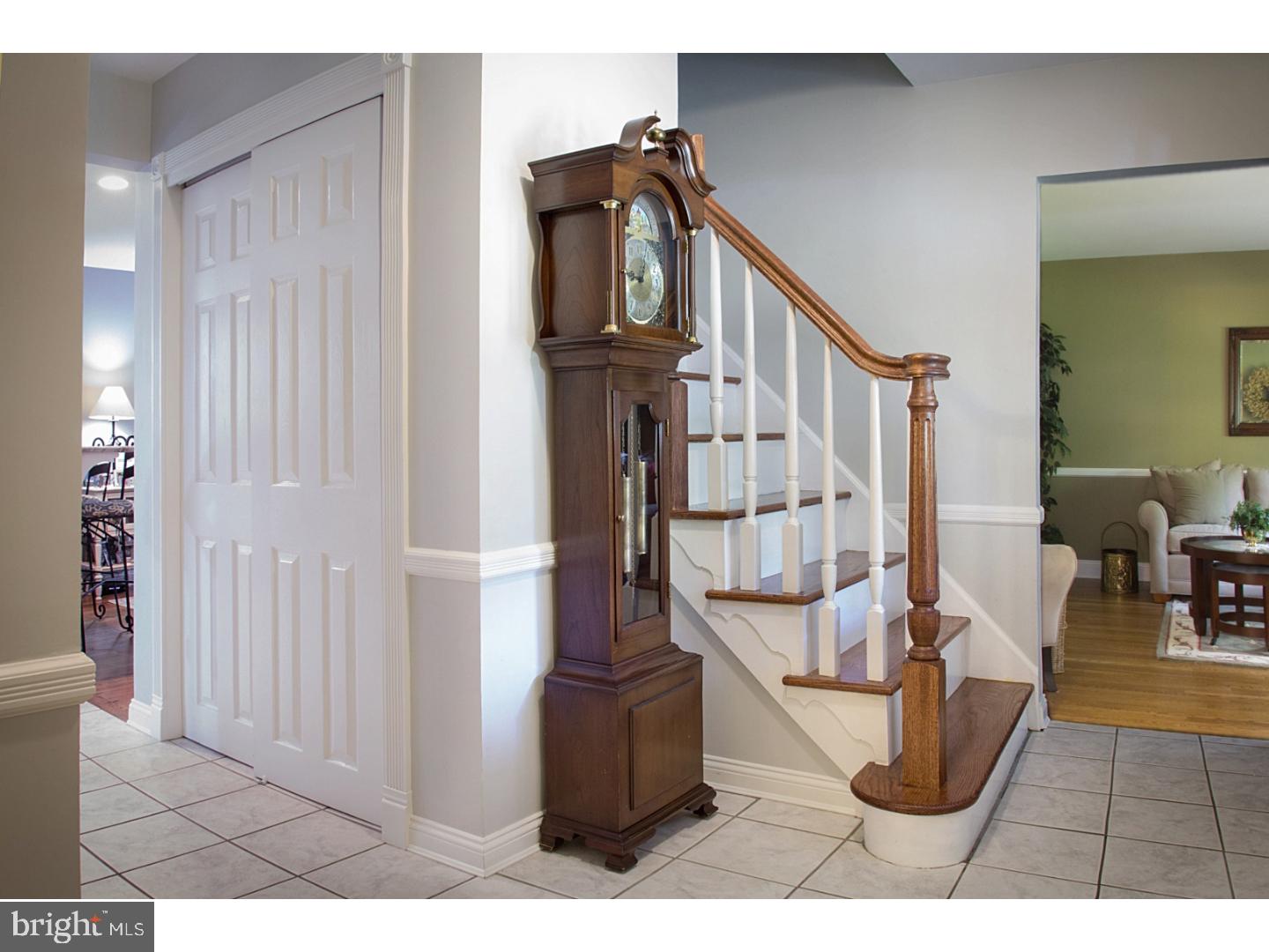 122 Bortons Road Marlton, NJ 08053 - Photo 2 of 24 Foyer