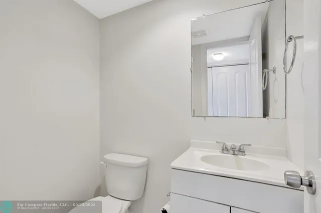 $89,000 | 275 Markham M, Unit 275, Deerfield Beach, FL 33442