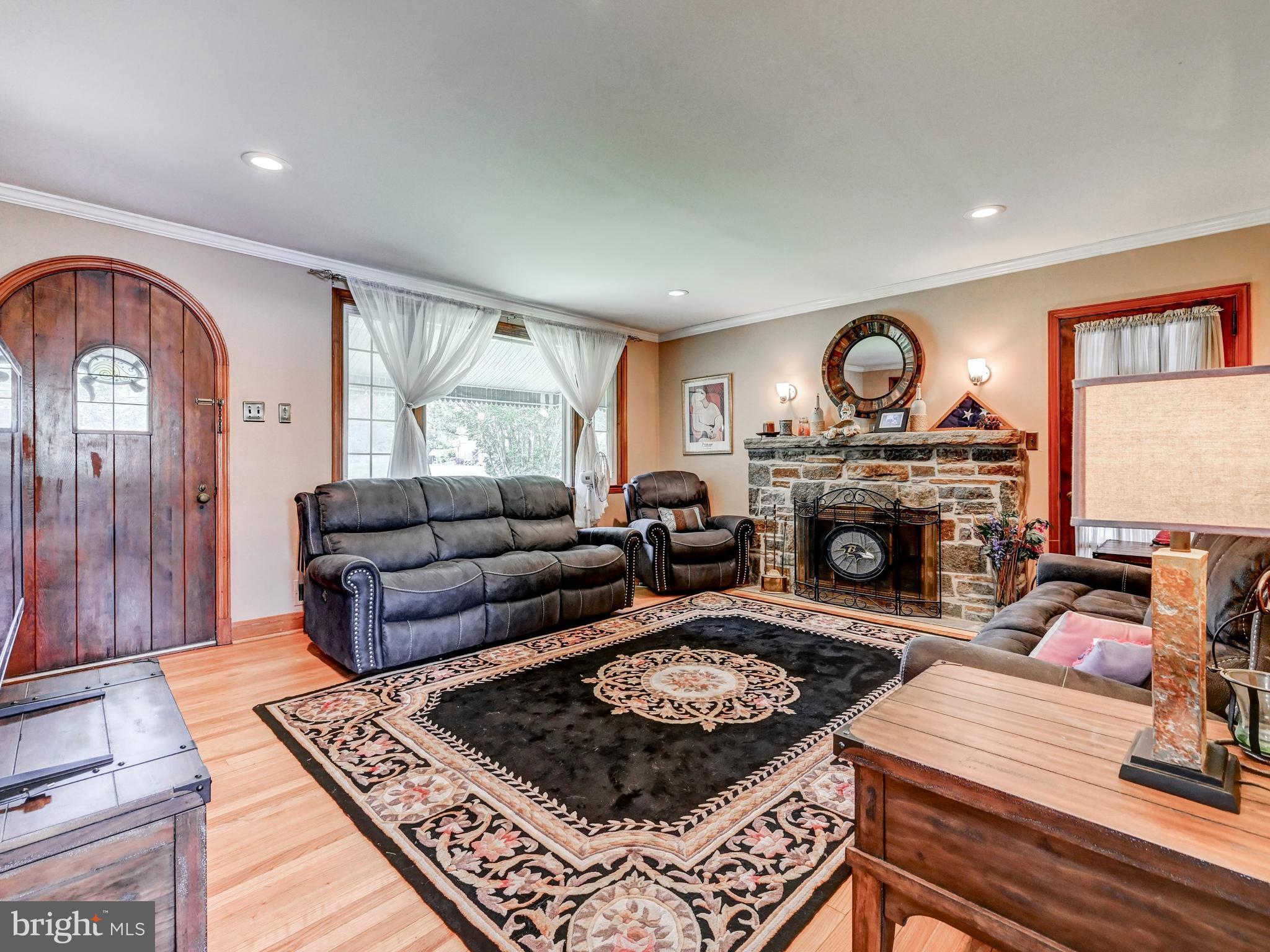 2922 Cub Hill Road Baltimore, MD 21234 - Photo 8 of 47 Gallery Image 8