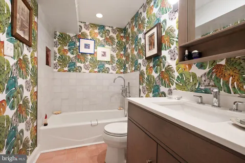 $825,000 | 1335 Harvard Street Northwest, Unit 1, Washington, DC 20009
