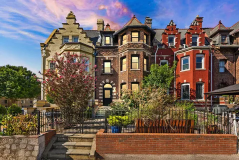 $825,000 | 1335 Harvard Street Northwest, Unit 1, Washington, DC 20009