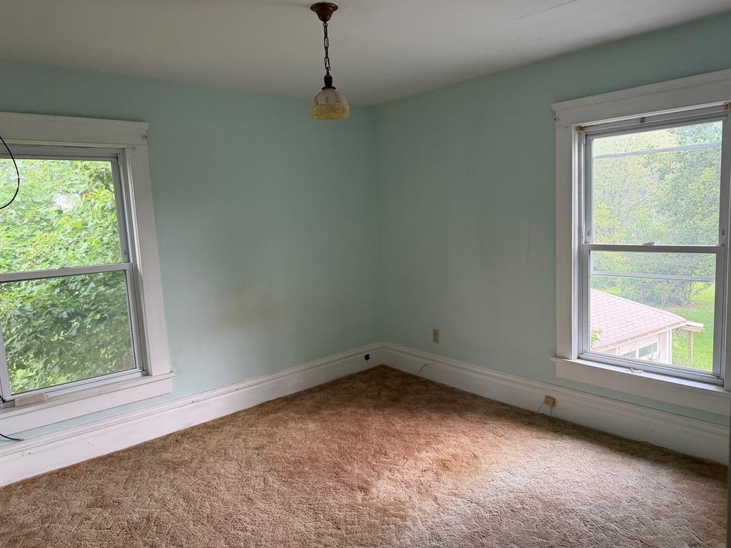 3939 Ellwood Road New Castle, PA 16101 - Photo 5 of 12