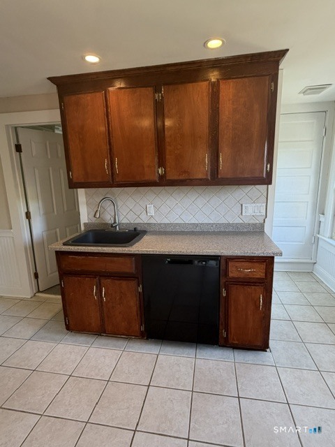 171 South Riverside Avenue Plymouth, CT 06781 - Photo 3 of 29 Gallery Image 3