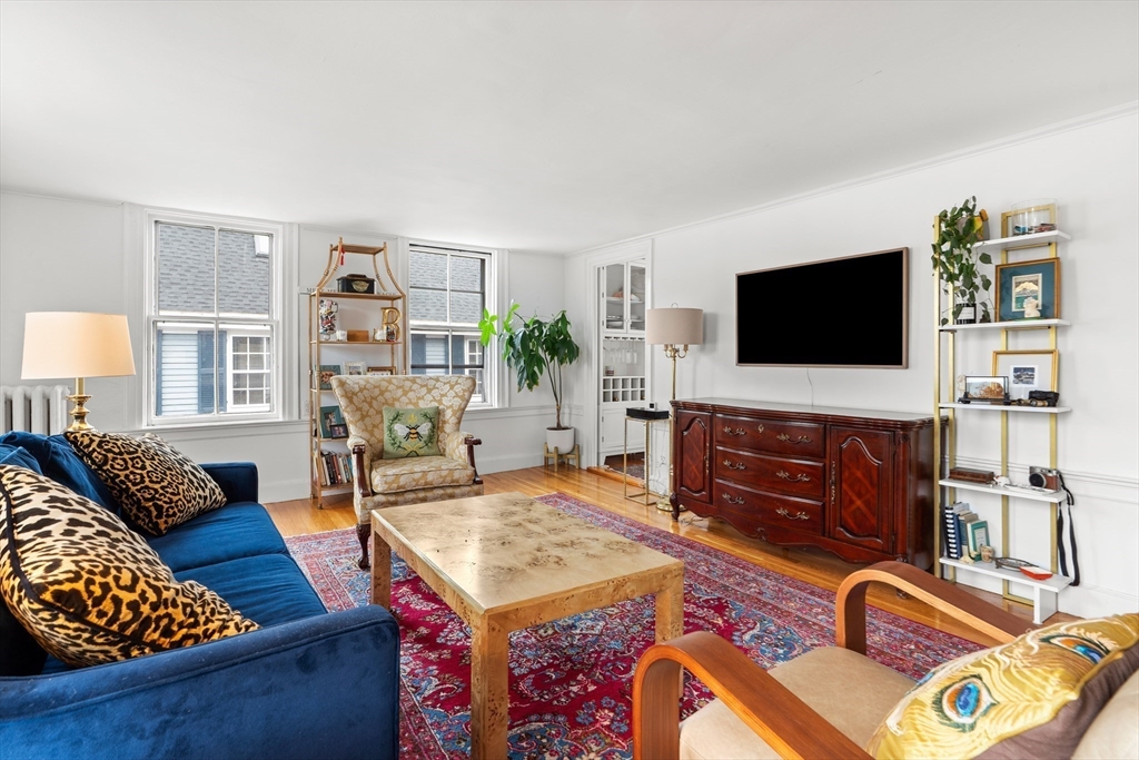 1 Mason Street, Unit 2 Marblehead, MA 01945 - Photo 12 of 36