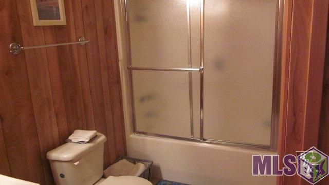 2027 C Brady Road Theriot, LA 70397 - Photo 8 of 16 Master Bathroom