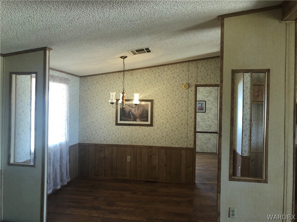 3568 Adobe Road Golden Valley, AZ 86413 - Photo 10 of 43