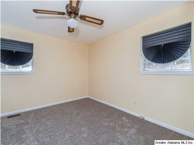 1197 7th Avenue Pleasant Grove, AL 35127 - Photo 5 of 30