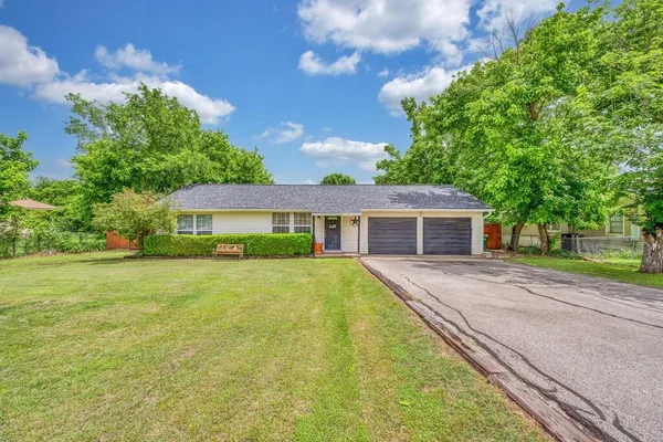 $249,900 | 4304 Valview Drive, Waco, TX 76708