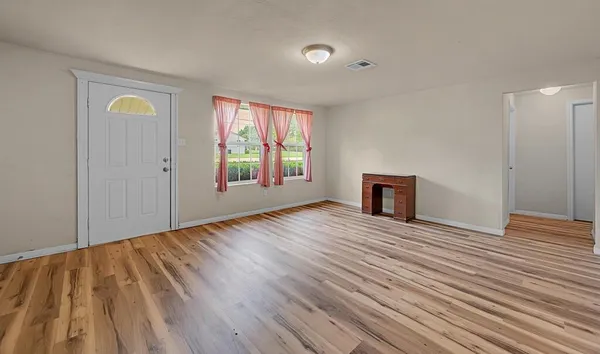 $249,900 | 4304 Valview Drive, Waco, TX 76708