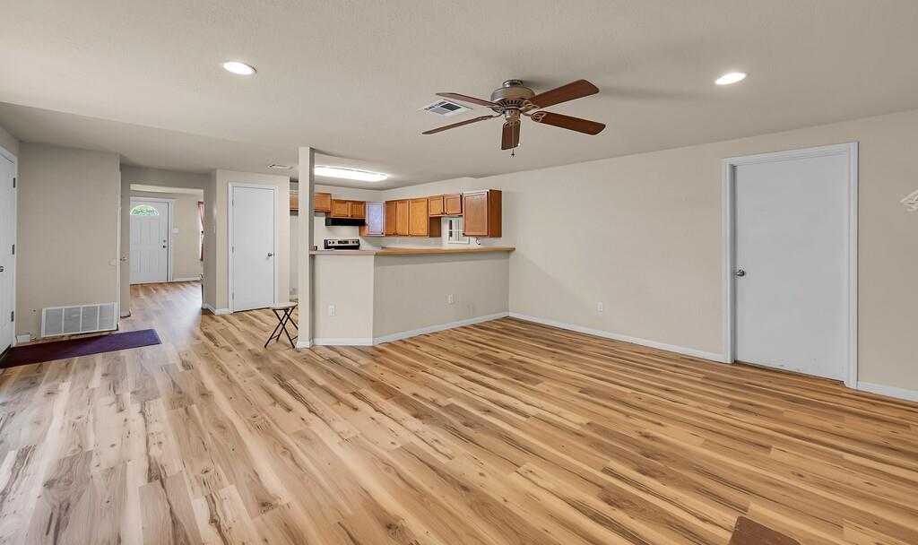 4304 Valview Drive Waco, TX 76708 - Photo 10 of 33
