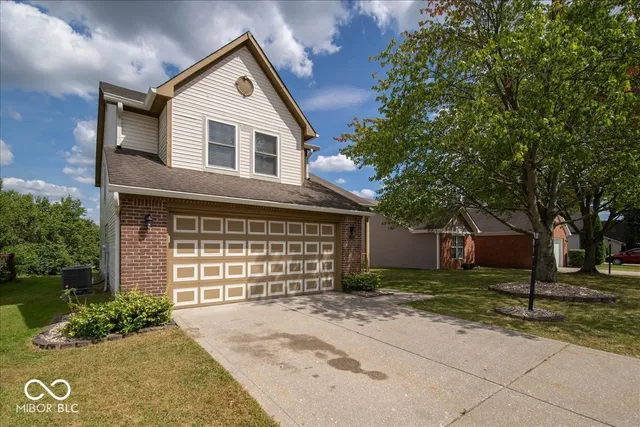 $311,000 | 3025 Scottsdale Drive, Indianapolis, IN 46234