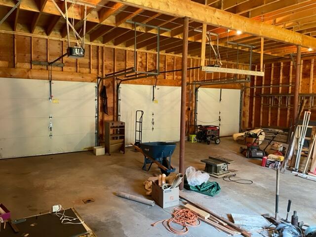 162 New Road Arundel, ME 04046 - Photo 25 of 36 Garage