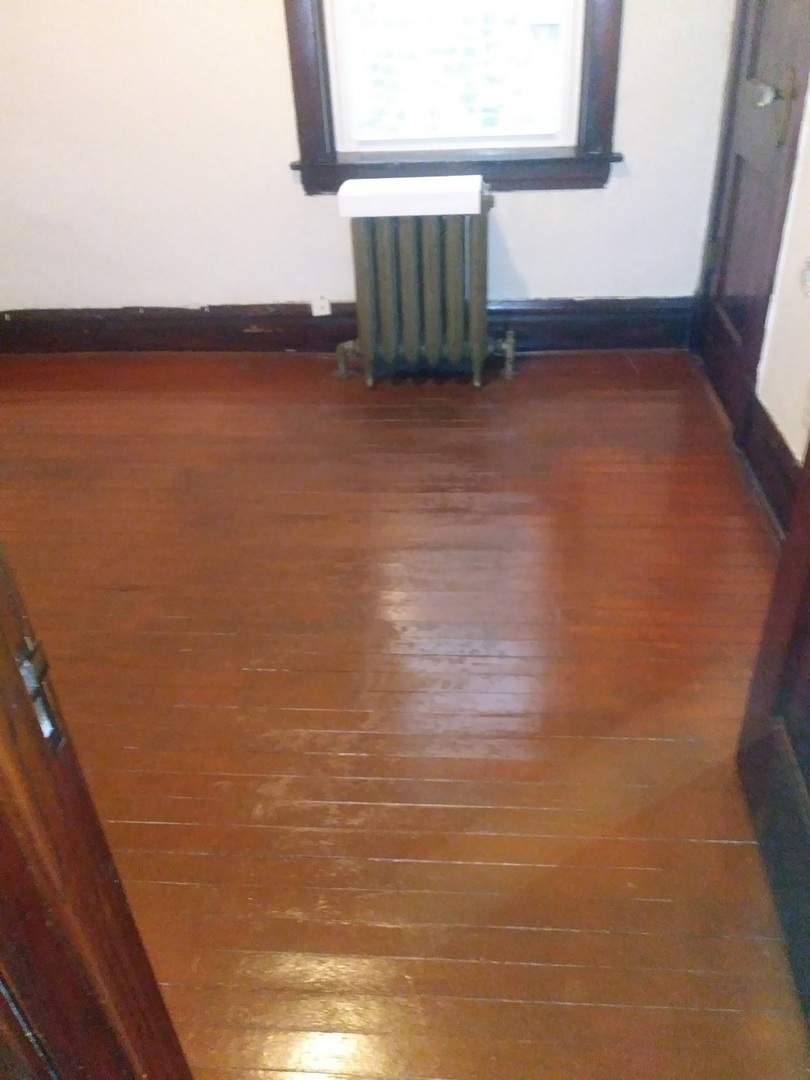 4314 West Cermak Road Chicago, IL 60623 - Photo 9 of 15 a view of room