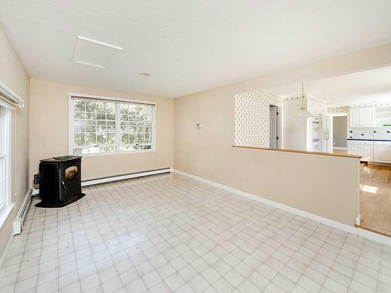 222 Rogers Road Yarmouth, ME 04096 - Photo 11 of 14 Family Room.