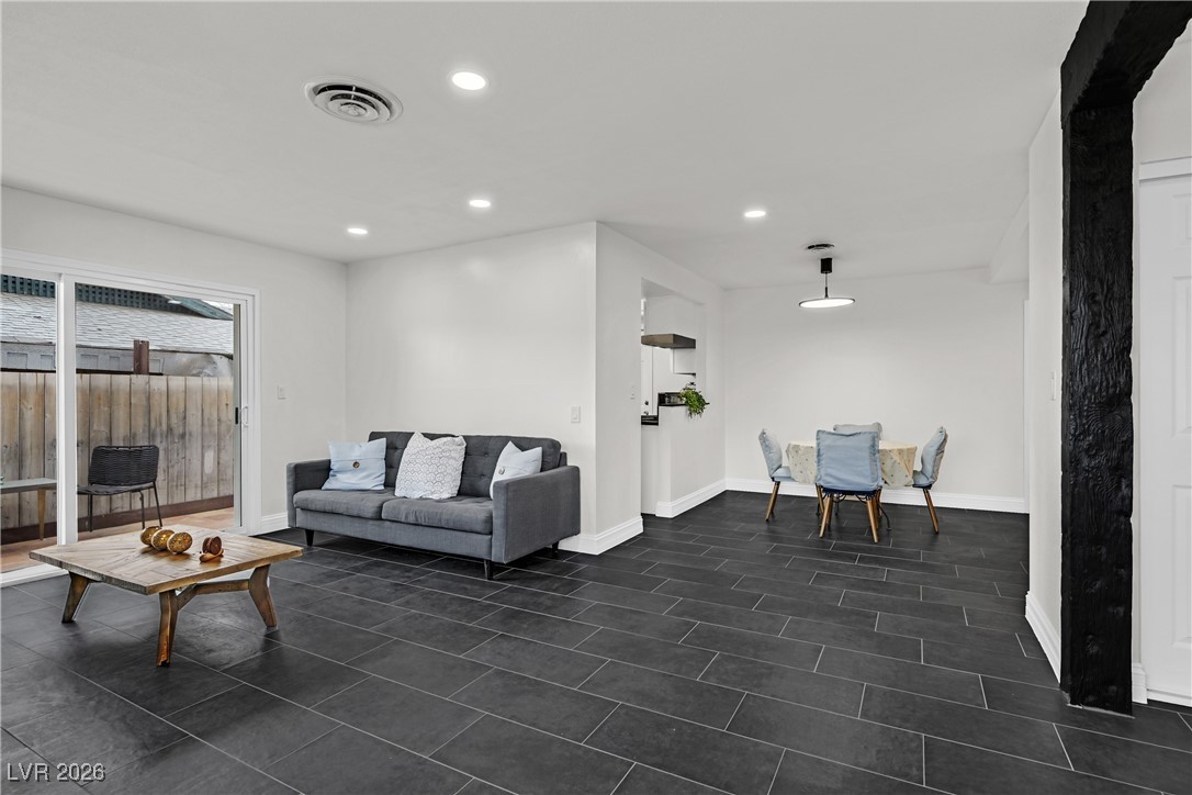 4516 East Flamingo Road Las Vegas, NV 89121 - Photo 6 of 27