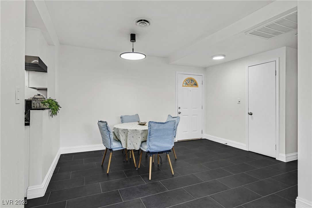 4516 East Flamingo Road Las Vegas, NV 89121 - Photo 9 of 27