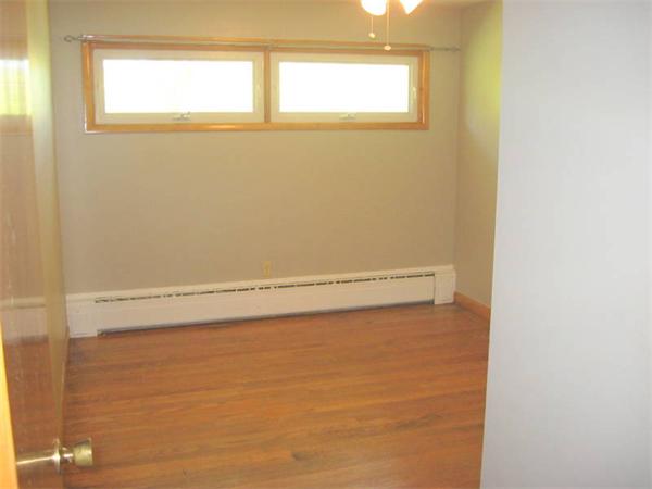 138 Knower Road Westminster, MA 01473 - Photo 11 of 24